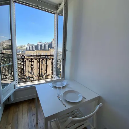 New 457 Chaplin- Cosy Center Paris