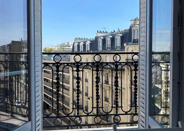 New 457 Chaplin- Cosy Center Paris